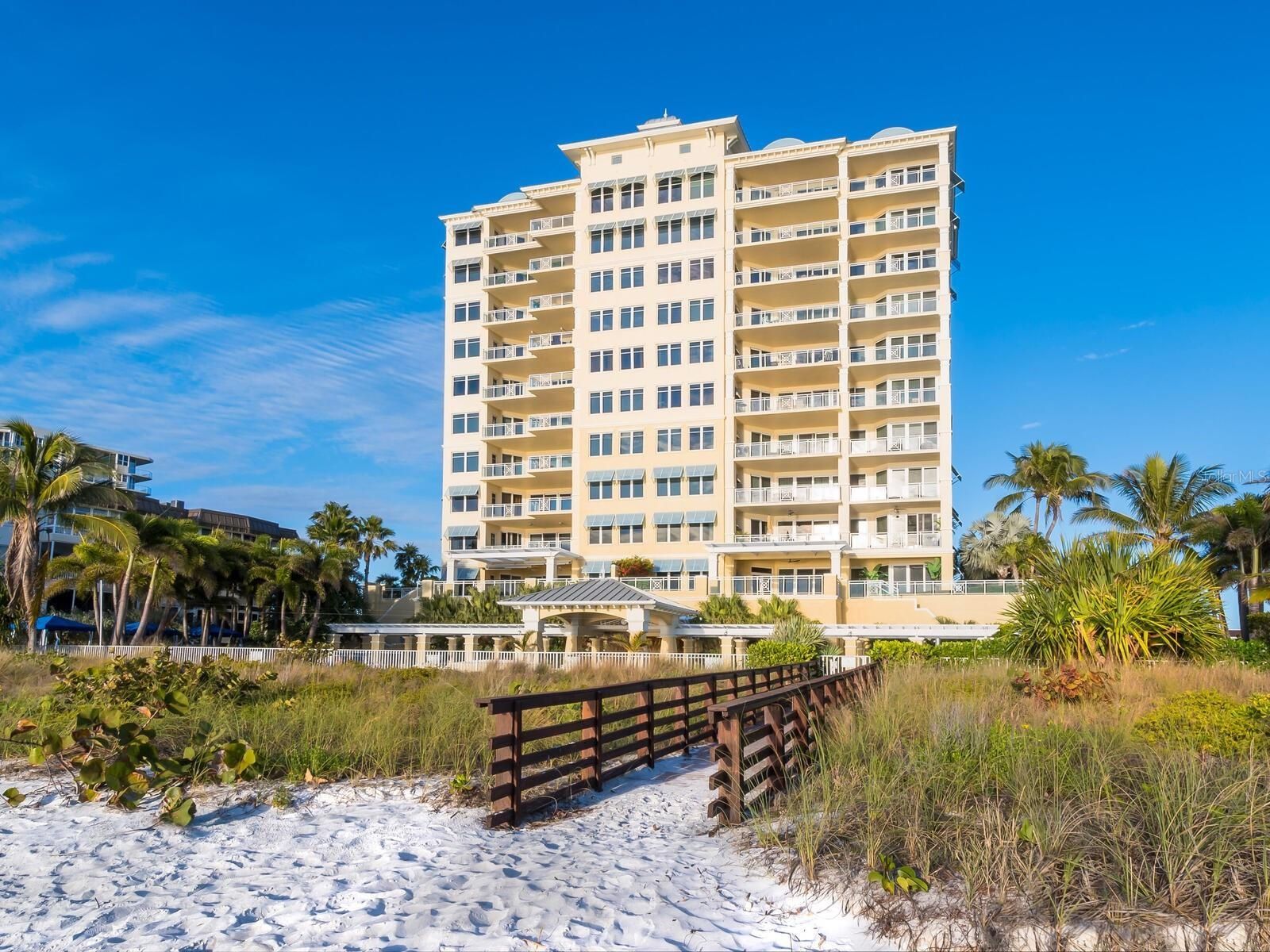 Orchid Beach Club