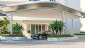 Ritz-Carlton